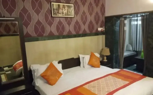 Central Guest House