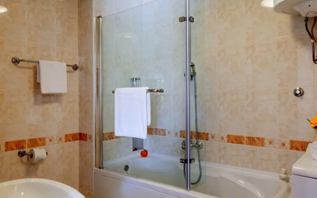 Villa in Sumartin Near Beach & Private Pool