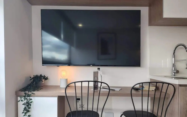 w Dreamlike Loft in the Heart of Bogot