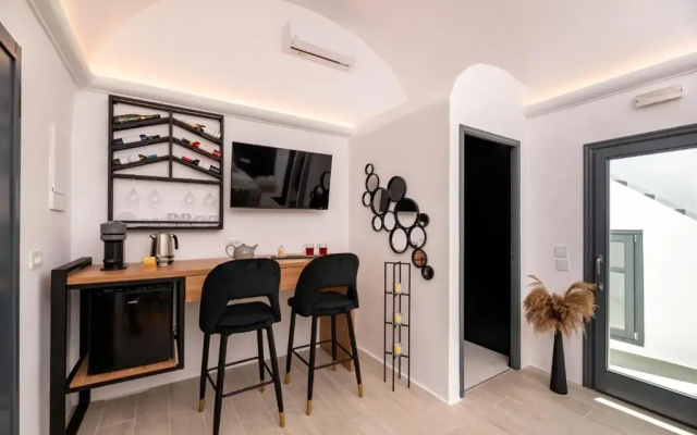 Saint Sin Suites