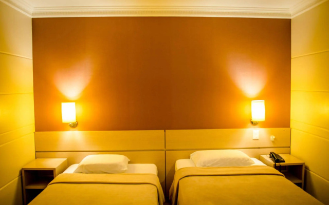 Atalanta Hotel