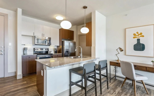 Landing Amazing 1bd, Clubhouse, Pool