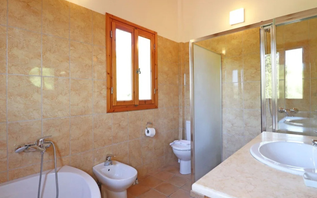 Modern Villa in Chalikeri with Private Swimming Pool