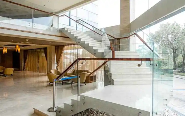 E Hotel Medan