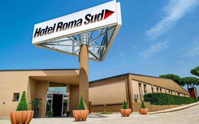 Hotel Roma Sud вид на фасад