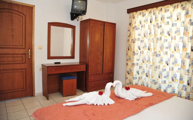 Dias Hotel