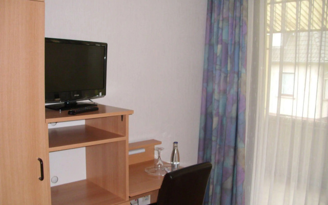 Hotel Road-House