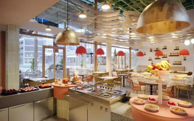 Hyatt Centric Cairo West