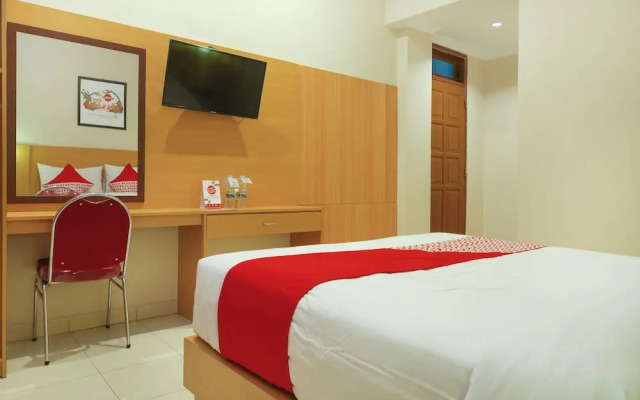 OYO 902 Hotel Pondok Anggun