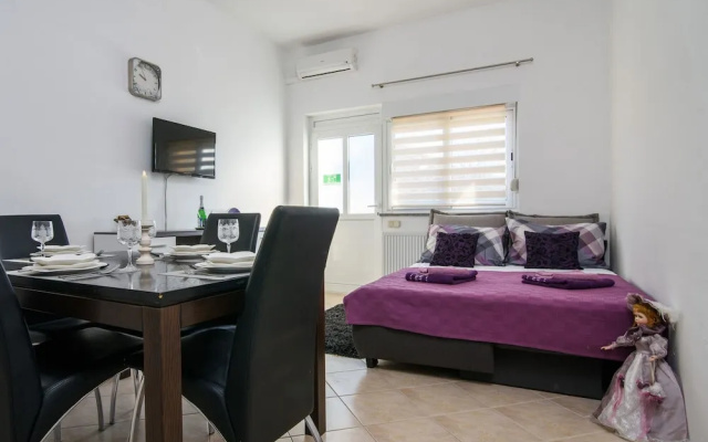 Apartments Adria