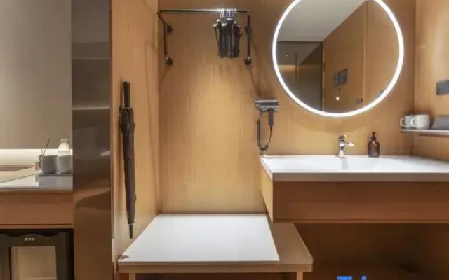 JI Hotel (Hangzhou Xintiandi Shixiang Road)