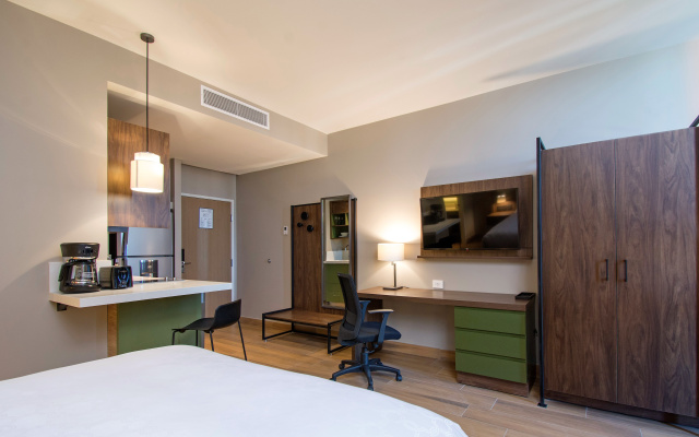 Staybridge Suites Guadalajara Novena by IHG