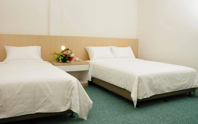 Phoenix Hotel