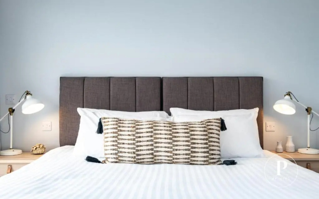 Primero Apartments - Hayle Villas