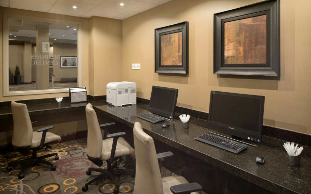 Embassy Suites Hotel Des Moines Downtown