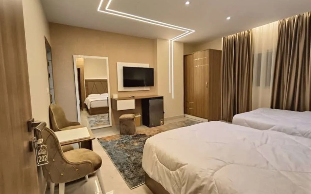 DISCOVER Pyramids inn