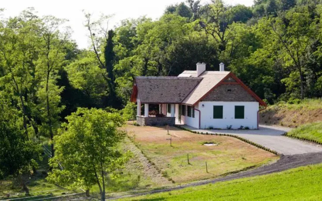 Öreghegyi Apartman