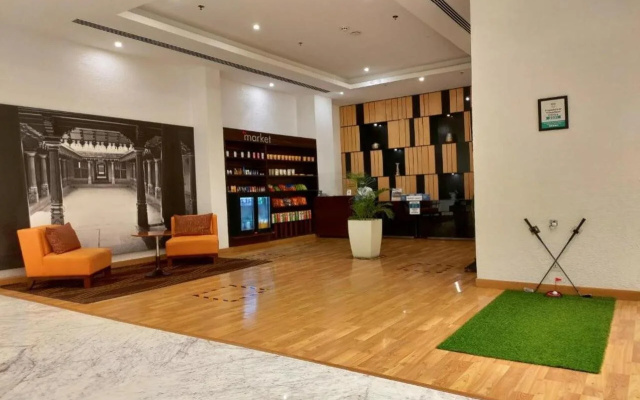Holiday Inn Express Chennai Mahindra World City