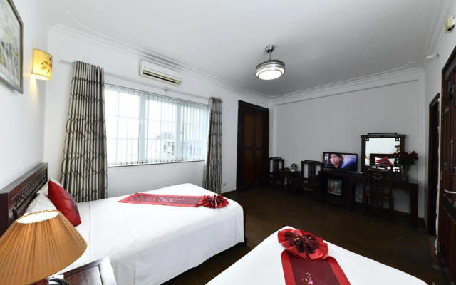 Phoenix Legend Hotel
