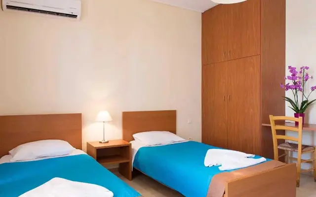 Stefanakis Hotel & Apartments