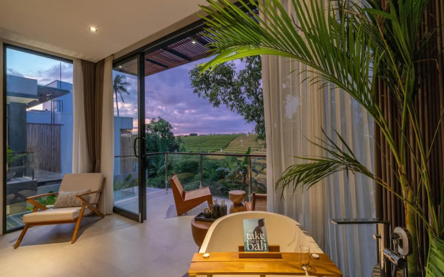 Villa Luna - 4BR in Pererenan