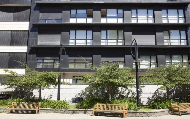 Отель Pension T5 Donostia Suites вид на фасад