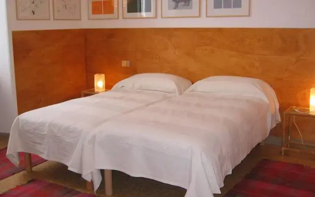B&B Faleri