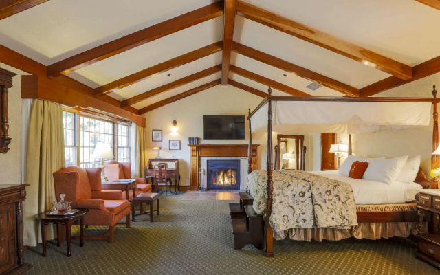 Benbow Historic Inn