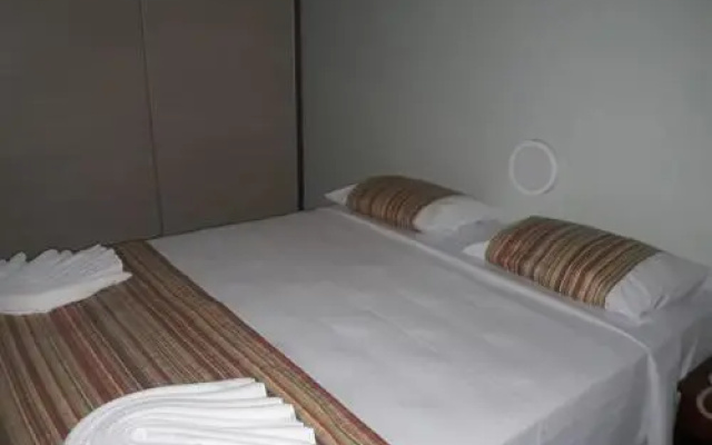 Mabruk Apart Hotel