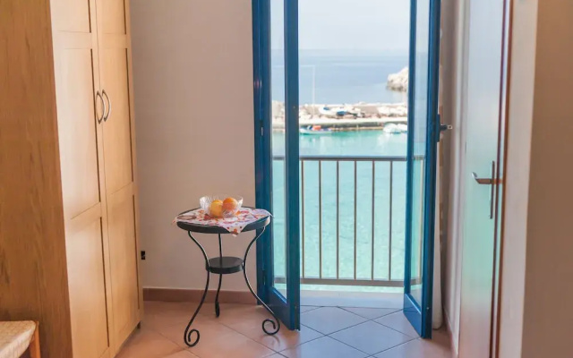 Cala Dogana Guest House