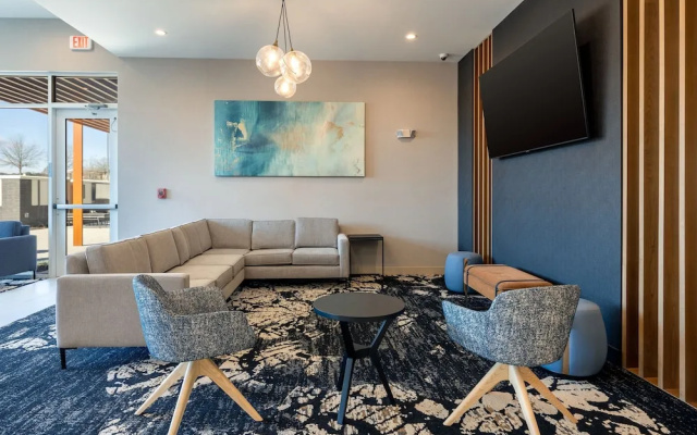 Fairfield Inn & Suites Canton Riverstone Parkway