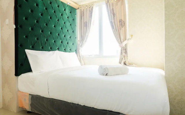 Simply 2BR with Pool View Bassura City Apartment