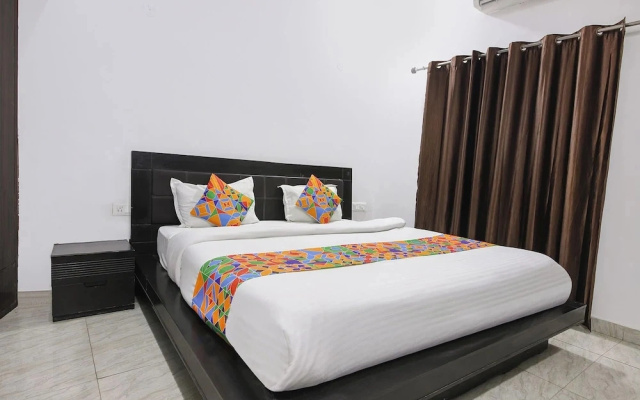 Fabhotel Khalsa Homestay
