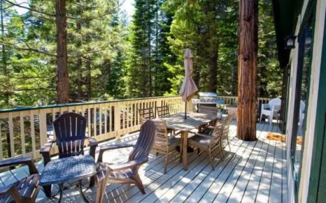 Forest Retreat Rental Cabin