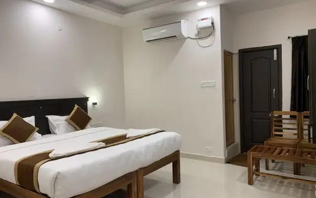 Serenity Sunrise Beach Resort