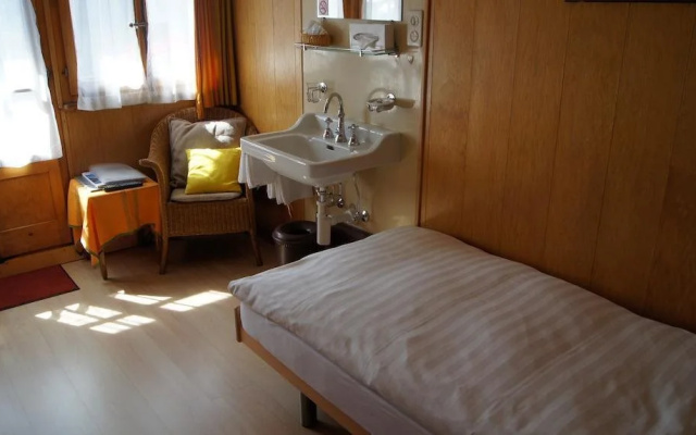 Hotel Alpina