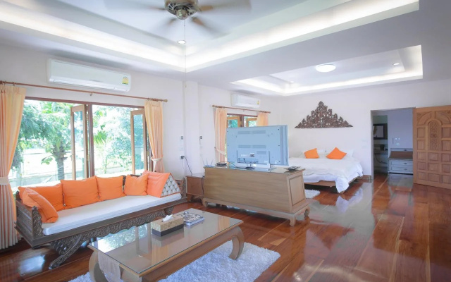 Tharnrarin Villa Suphan Buri