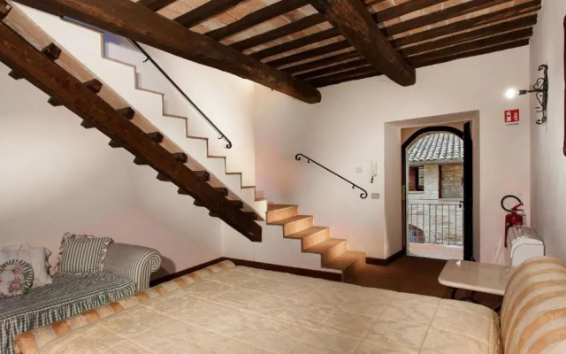 BORGO DEI CIPRESSI 12&2, Emma Villas