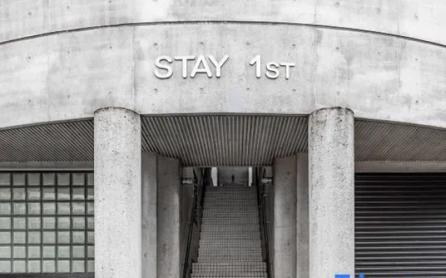 STAY 1st