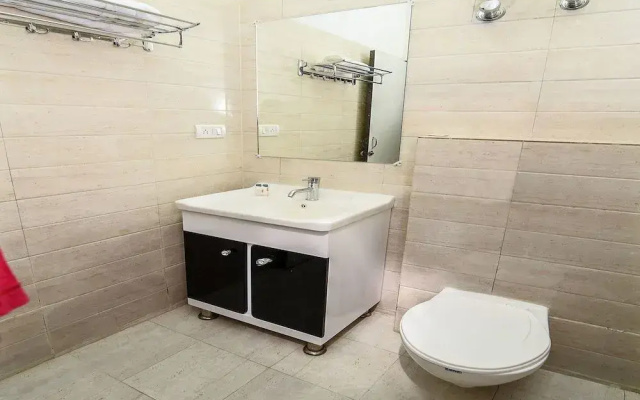 Oyo 14895 Hotel Stay Inn