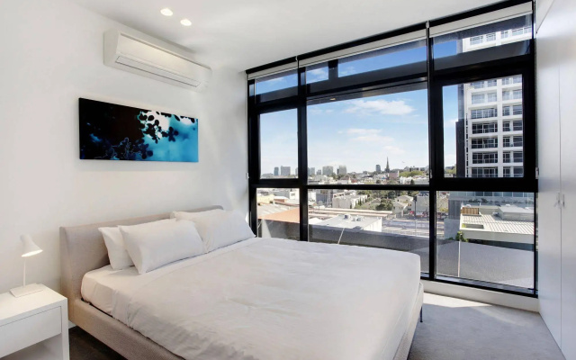 Corporate Keys- Lilli Apartments