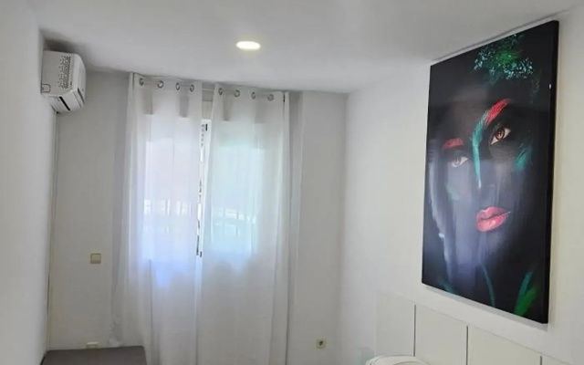 Cozy Apartment 2km from Plaza de Toros-Ventas