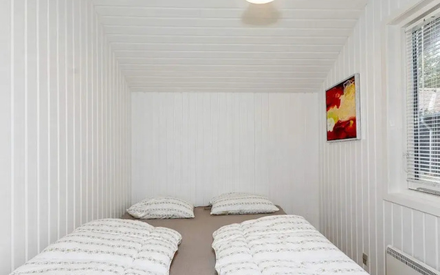 8 Person Holiday Home in Hojslev