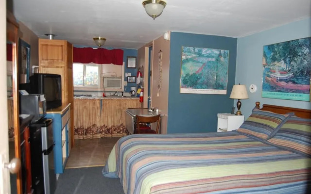 Pinon Court Cabins
