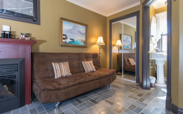 Hampton Bed & Breakfast