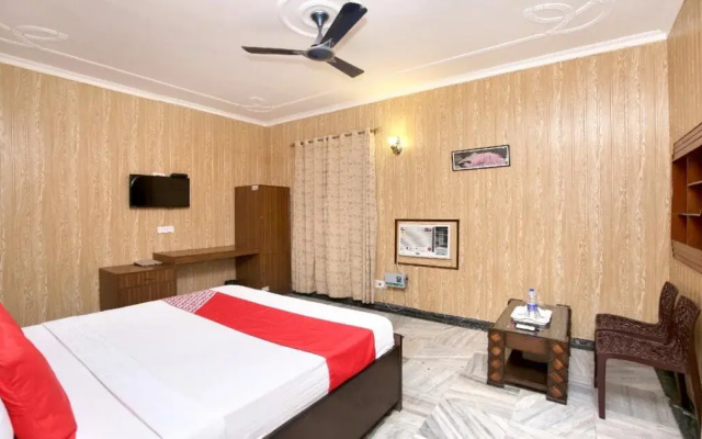 Cheema Holiday Home