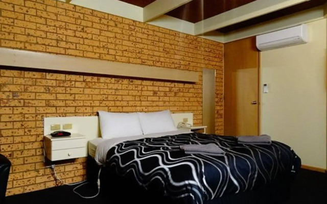 Baronga Motor Inn