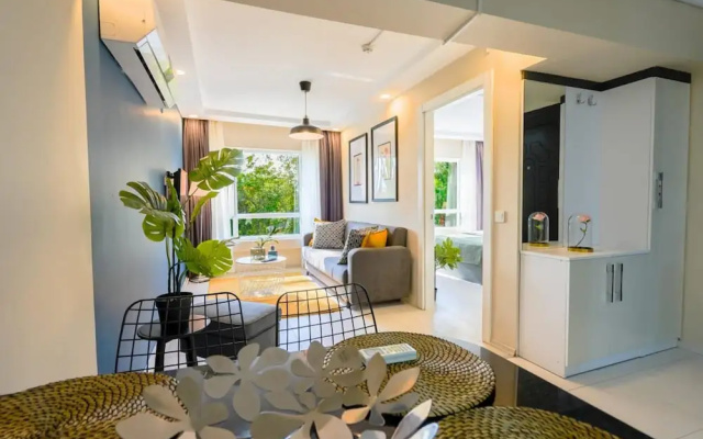 Missafir Exquisite Flat Near Hadrian s Gate