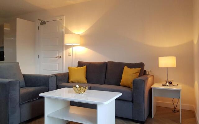 7 Royal View Apartments