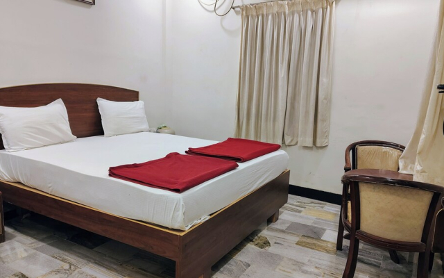 Hotel Rayas